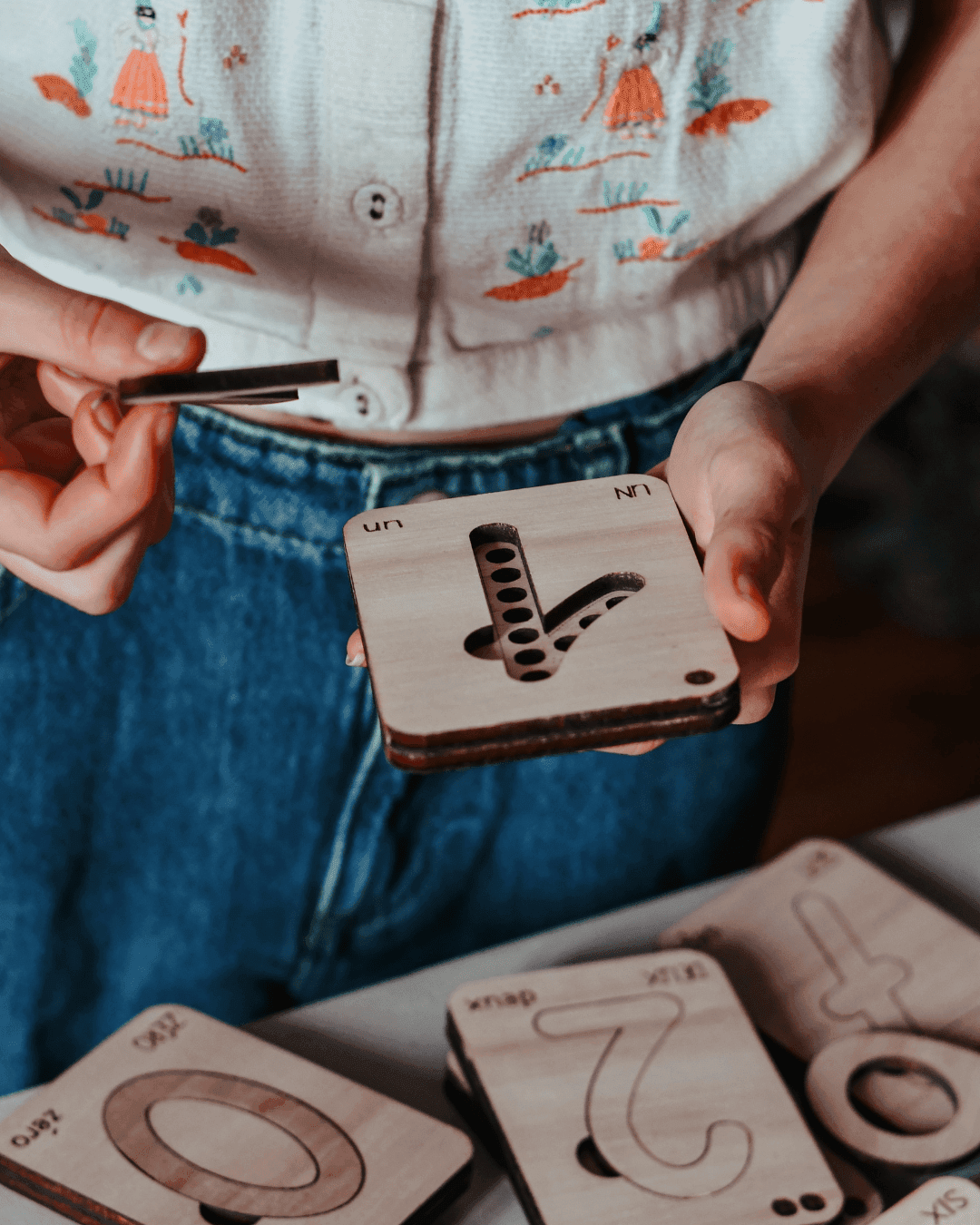 Les cartes à lacer (0 à 9)