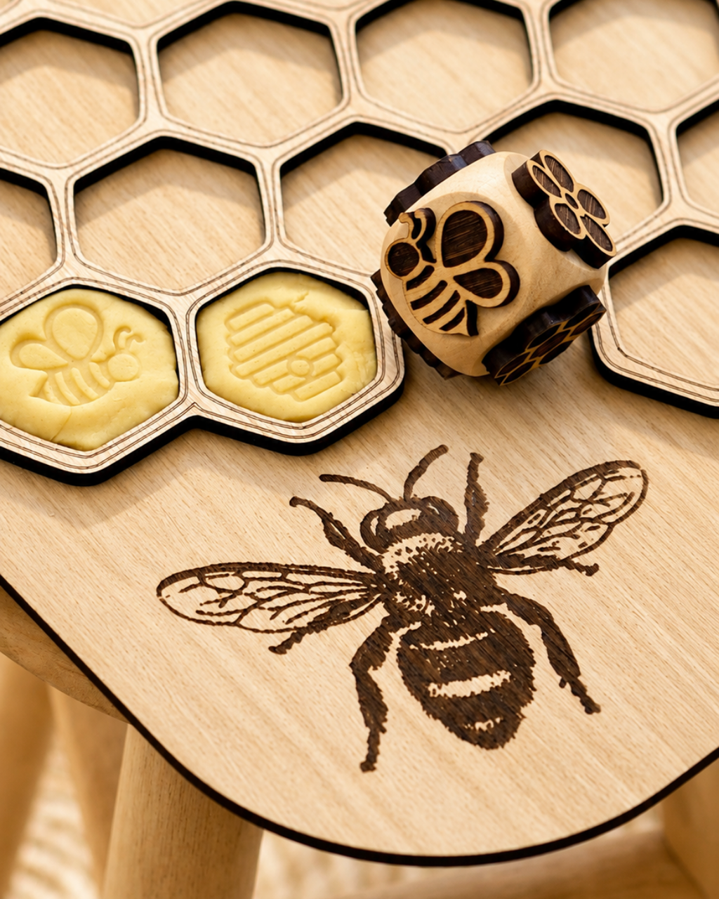 Le plateau abeille